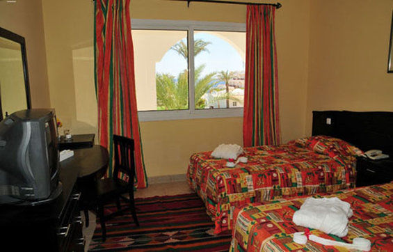 Hotel Dessole Nesco Waves