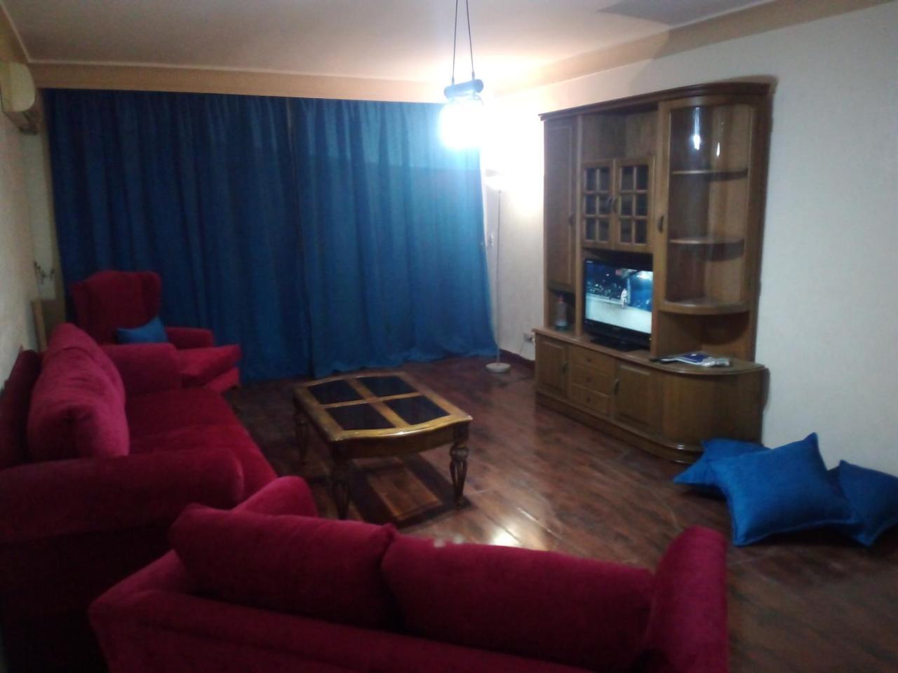 Gleem Seaview 5 Apartamento *