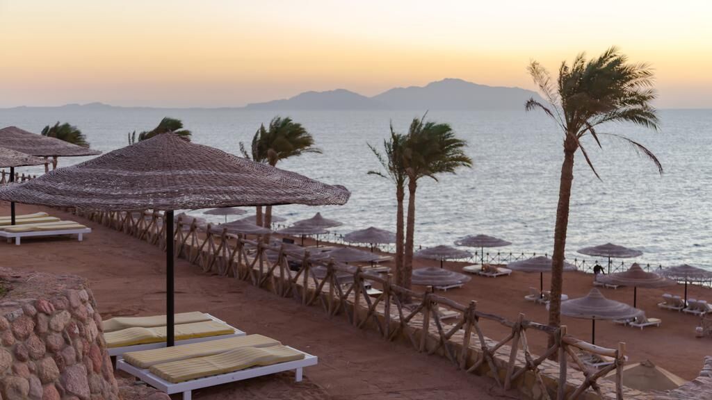 Coral Tiran Resort
