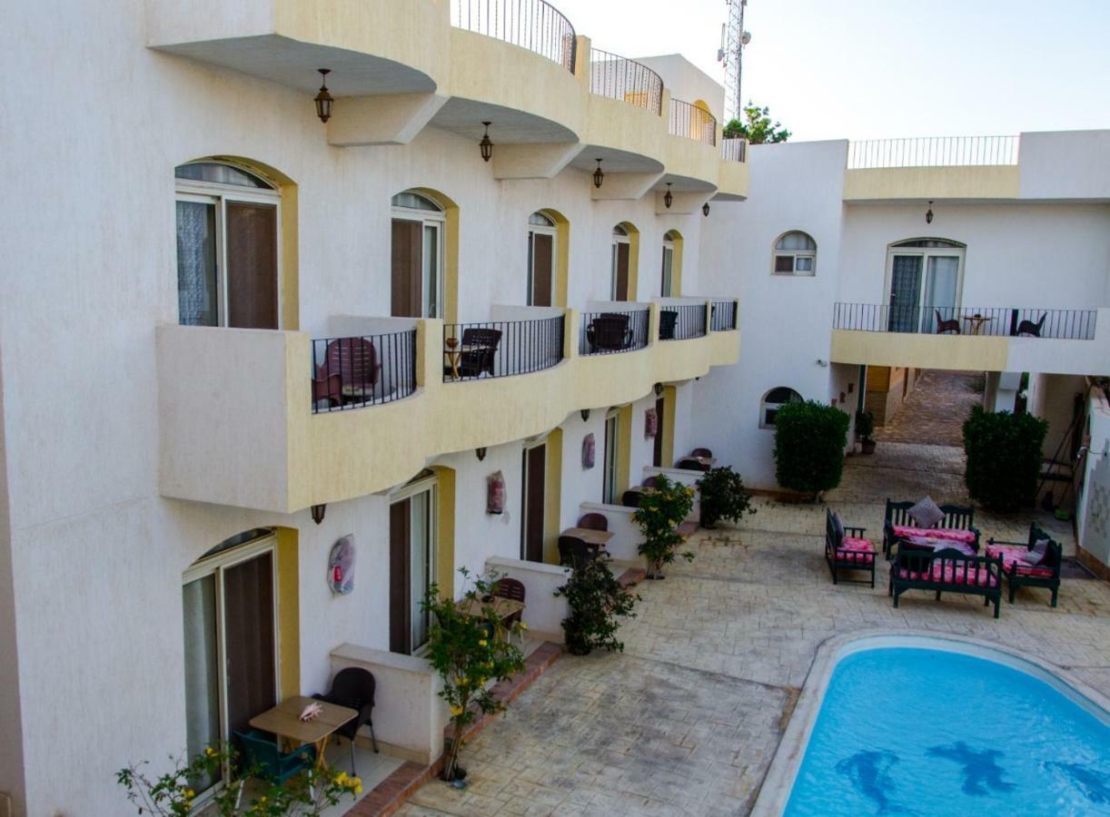 Hotel New Yalla *
