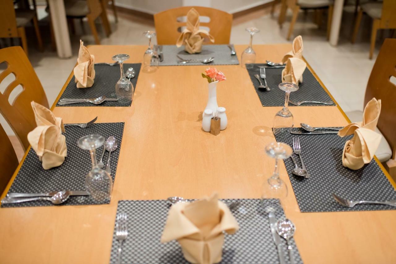 Hotel Tolip Family Club Borg El Arab 5*