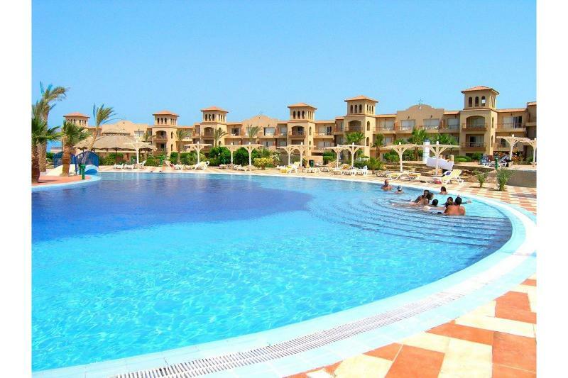 Resort Pensee Royal Garden 4*