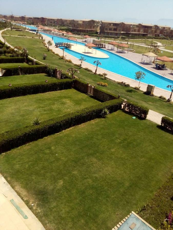 Chalet Marina Wadi Degla Families Only Pool View 2nd Floor 6 Adults Ain Sukhna