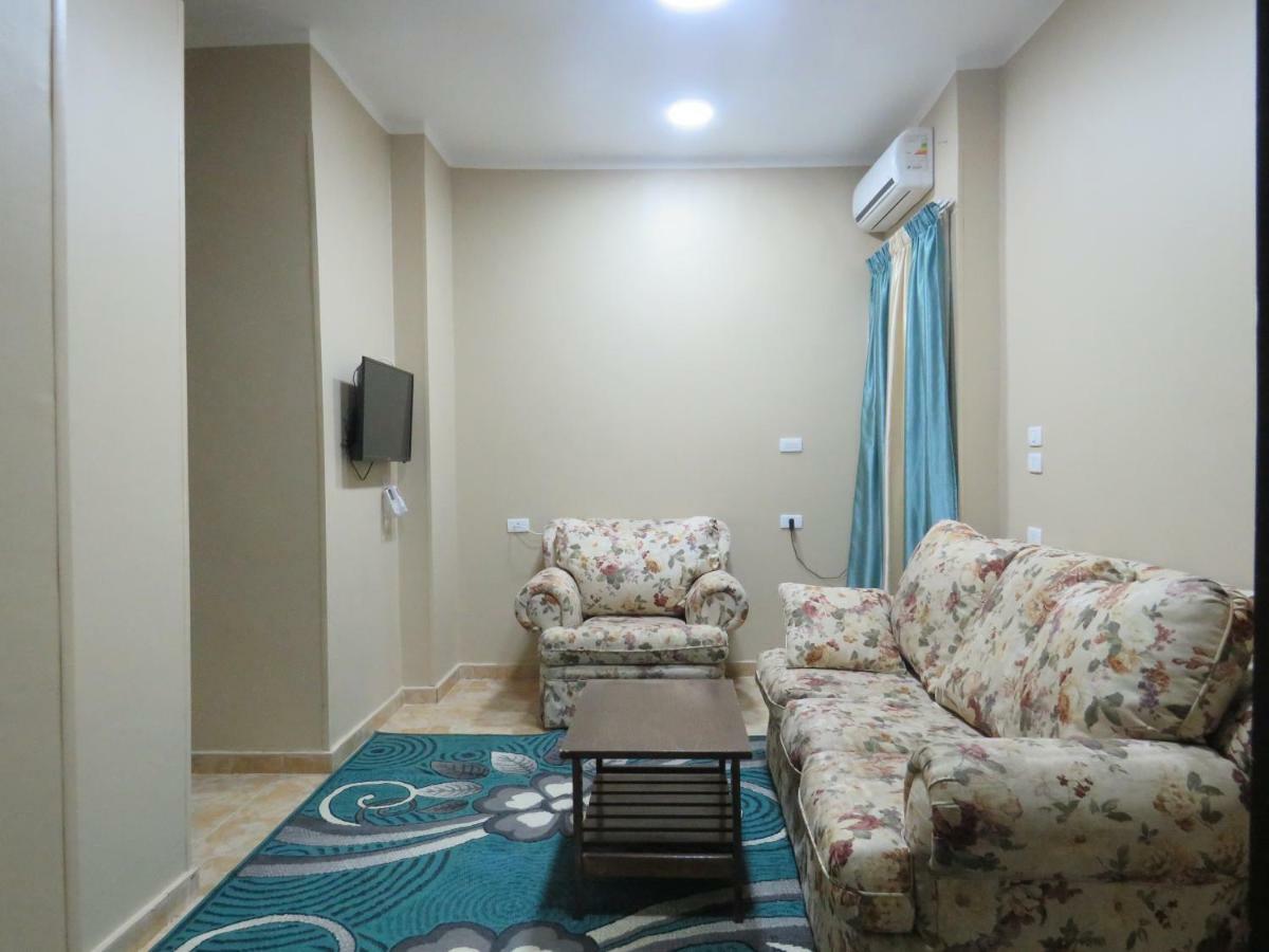 Ocean Breeze Redsealine * Hurghada