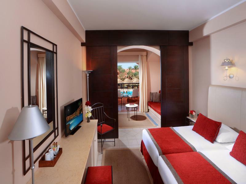 Jaz Oasis Club Resort 5*