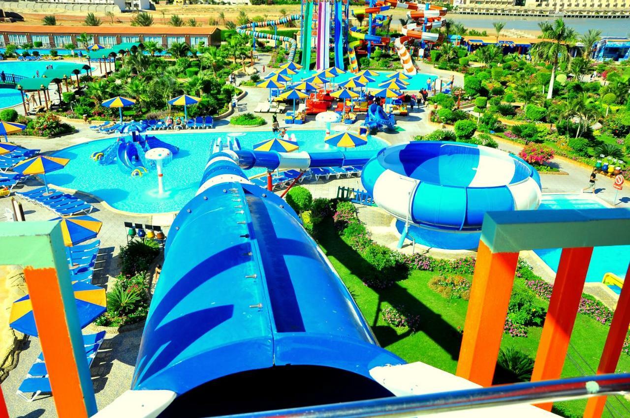 Resort Hawaii Caesar Dreams And Aqua Park - Families And Couples