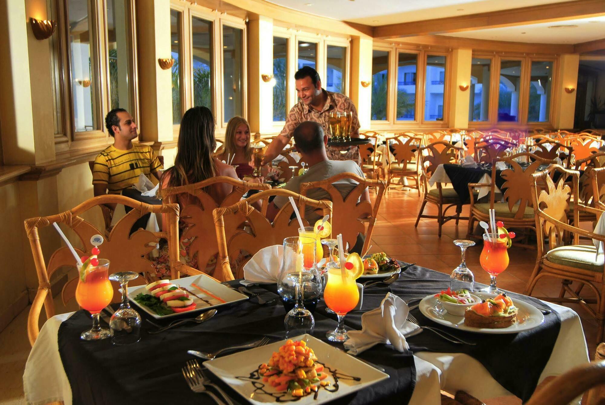 Naama Bay & Resort