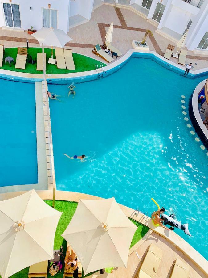 Aqua Palms Aparthotel