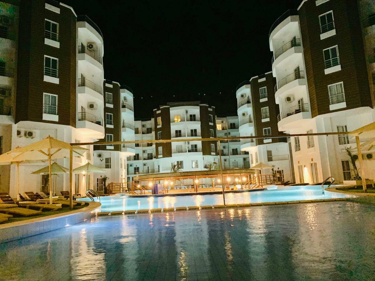 Aqua Palms Aparthotel