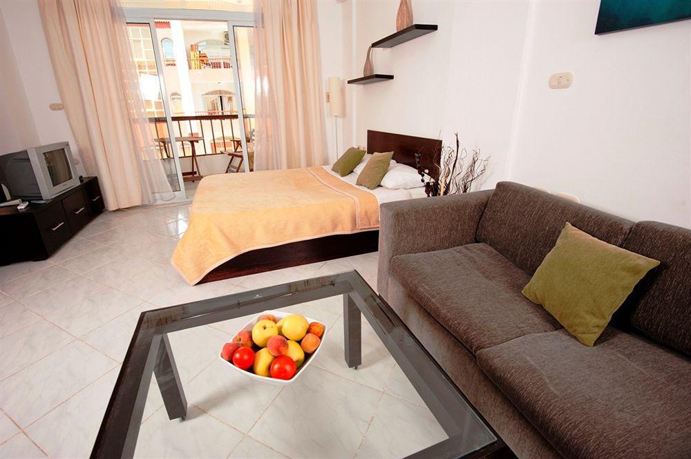 Aparthotel Desert Pearl