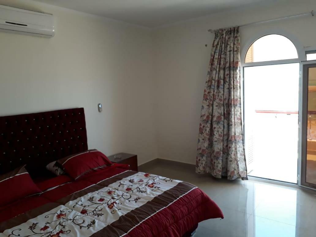 Villa Three-bedroom Seafront Hurghada