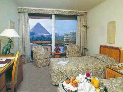 Hotel Le Meridien Pyramids & Spa 5*
