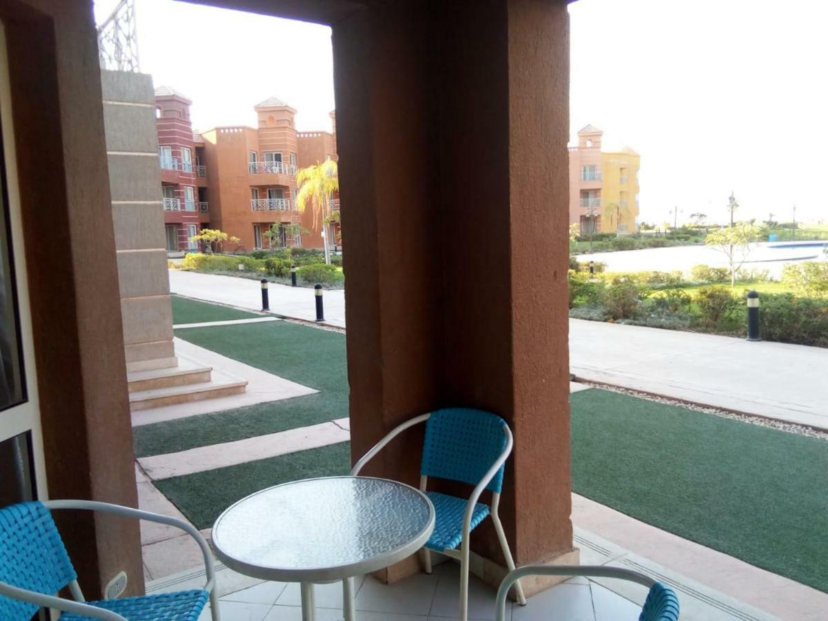 Chaletu Porto Sokna Water Front Ground Floor Family Only *