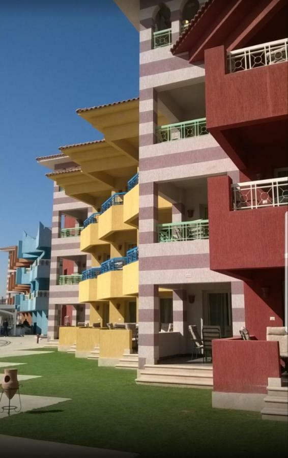 شاليهات بورتو ساوث بيتش للأسر فقط An Ain Sukhna