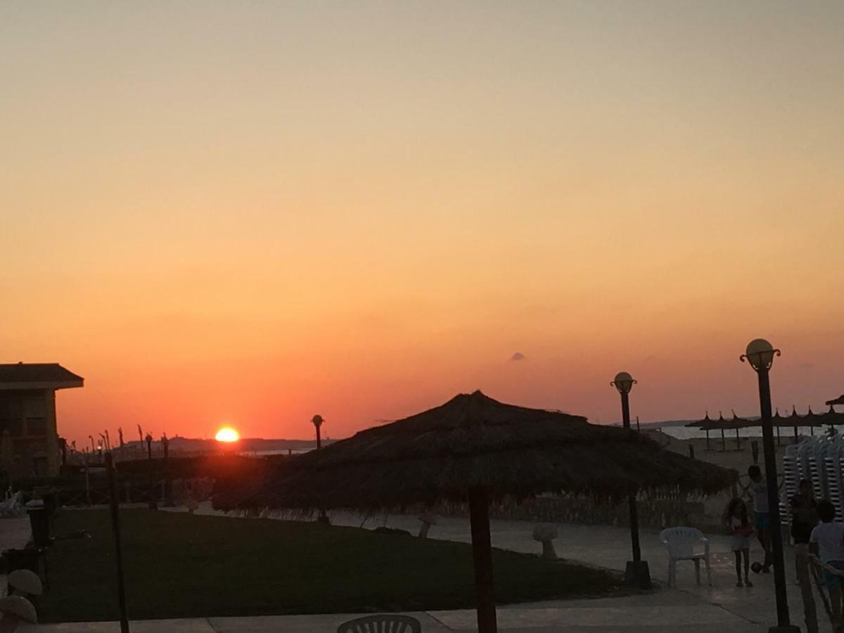Yahia Blumar North Coast Aparthotel *
