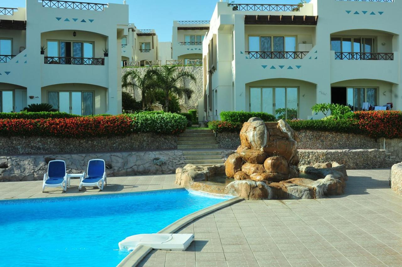 Sharks Bay Oasis Aqua Park 3* Şarm El-Şeyh
