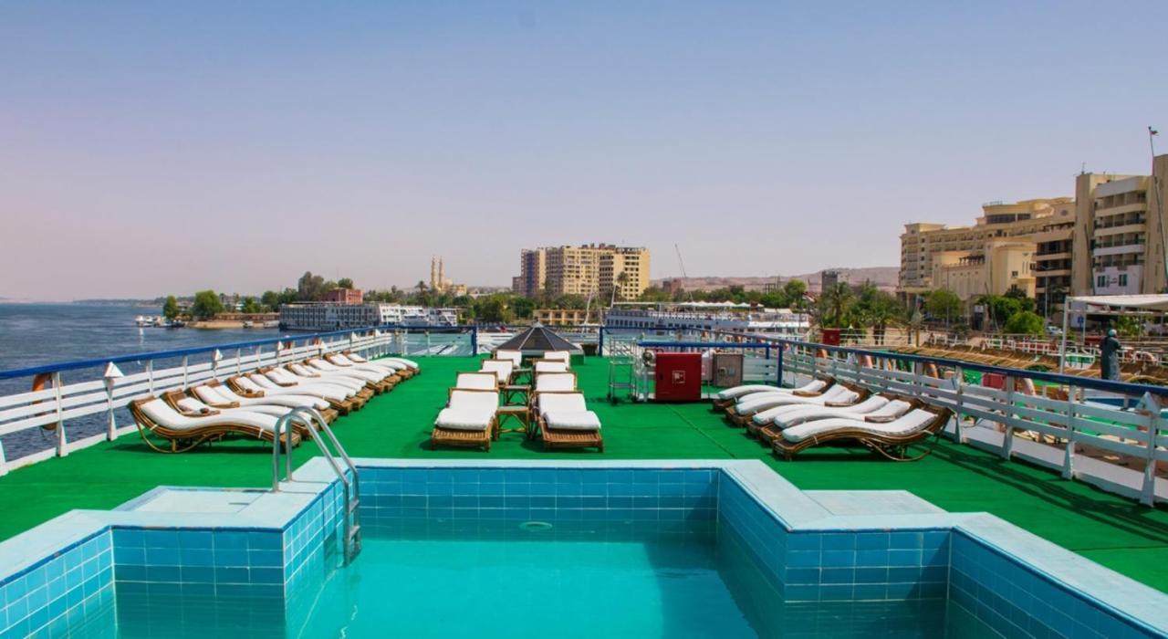 Hotel Gts Nile Cruise Aswan Every Monday From Friday From Aswan 5*