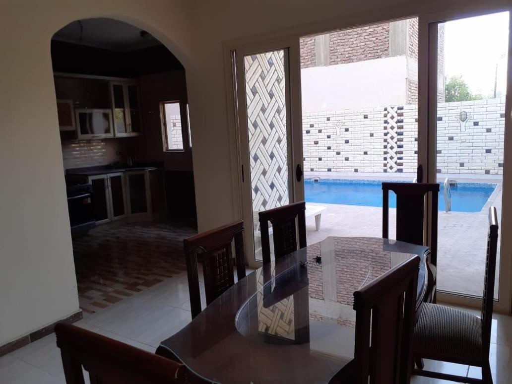 With Pool Villa Luxor