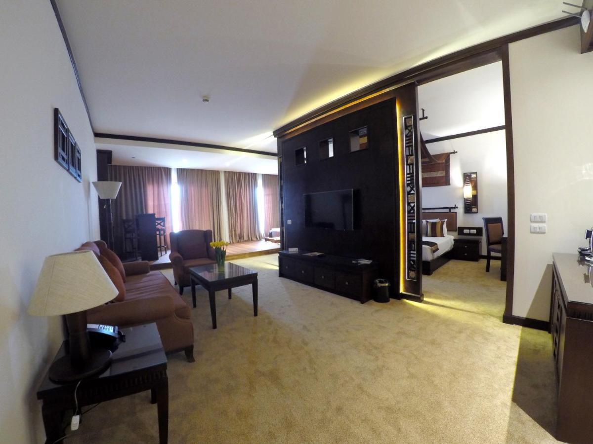 Resort Africana &