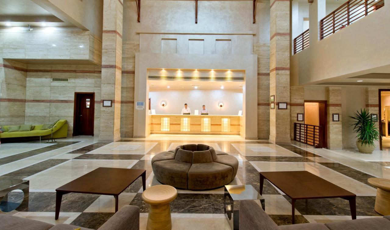 Resort Amphoras Blu