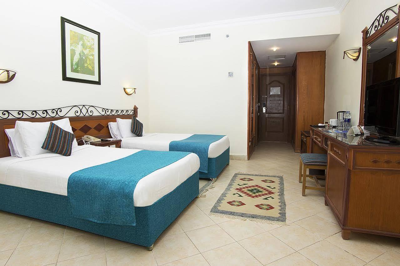 Hotel Lti Pyramisa Beach