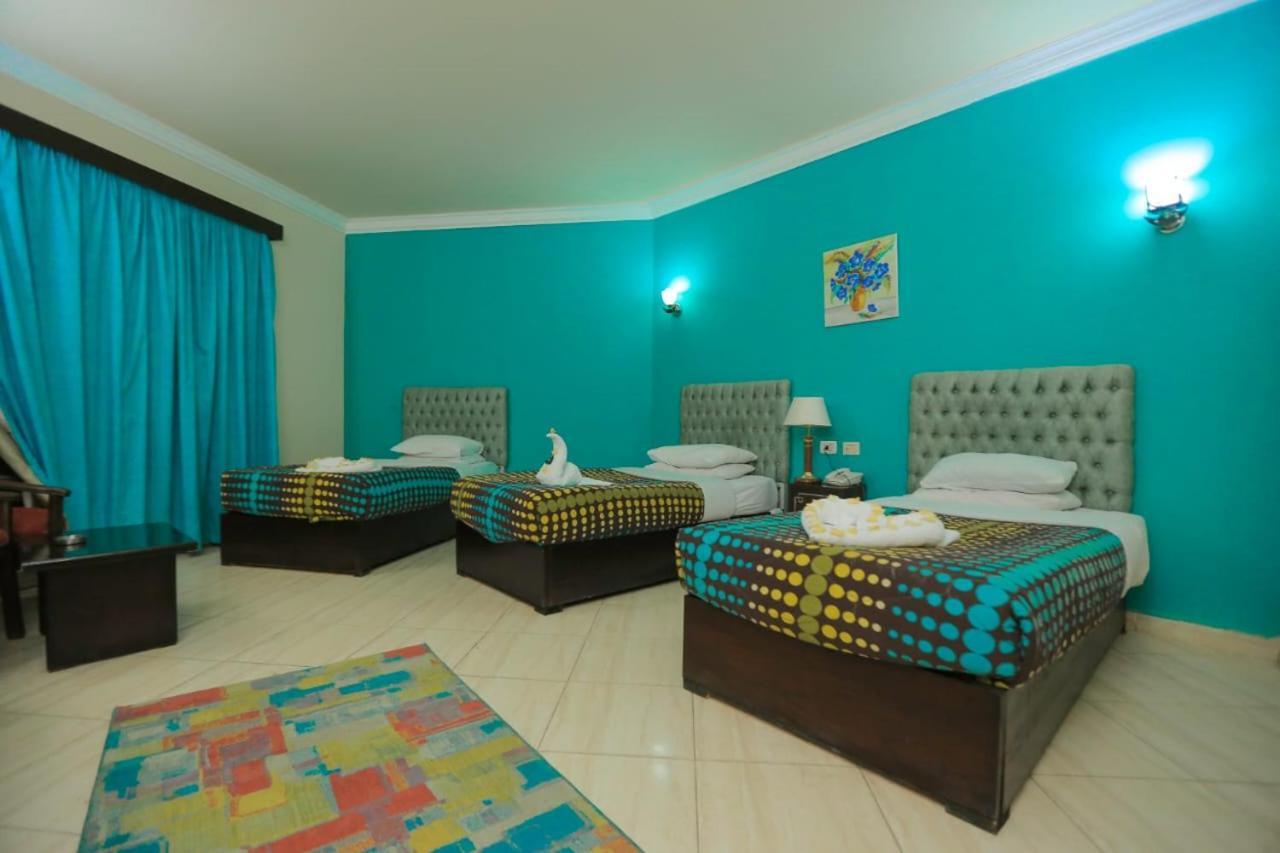 Resort La Sirena & - Families Only 3*