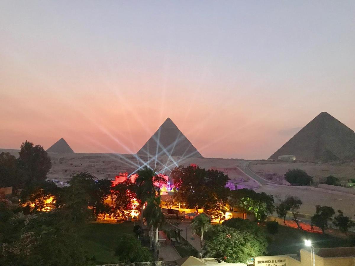 Sahara Pyramids 3*