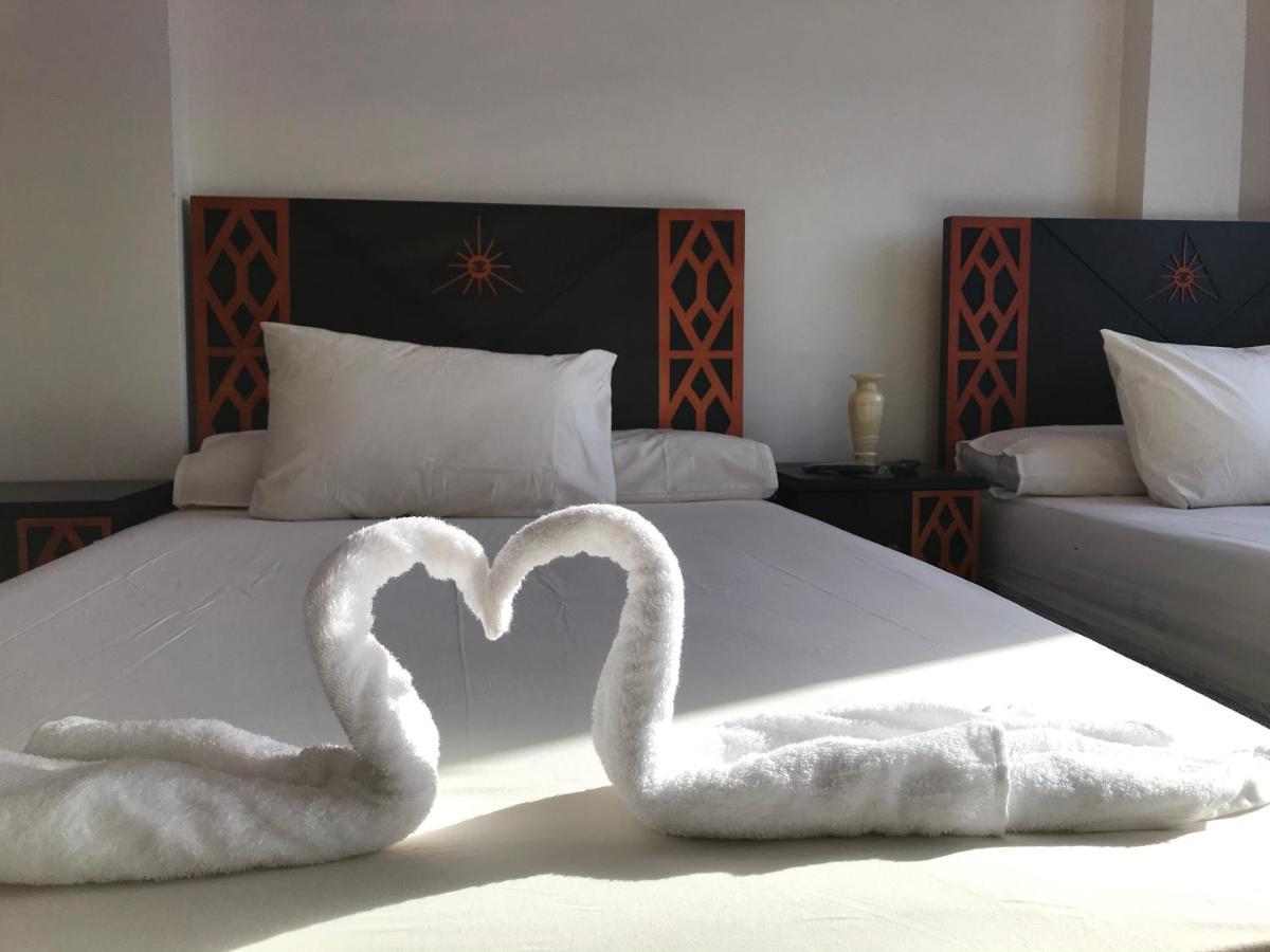 Sahara Pyramids Inn Kafrat al Jabal