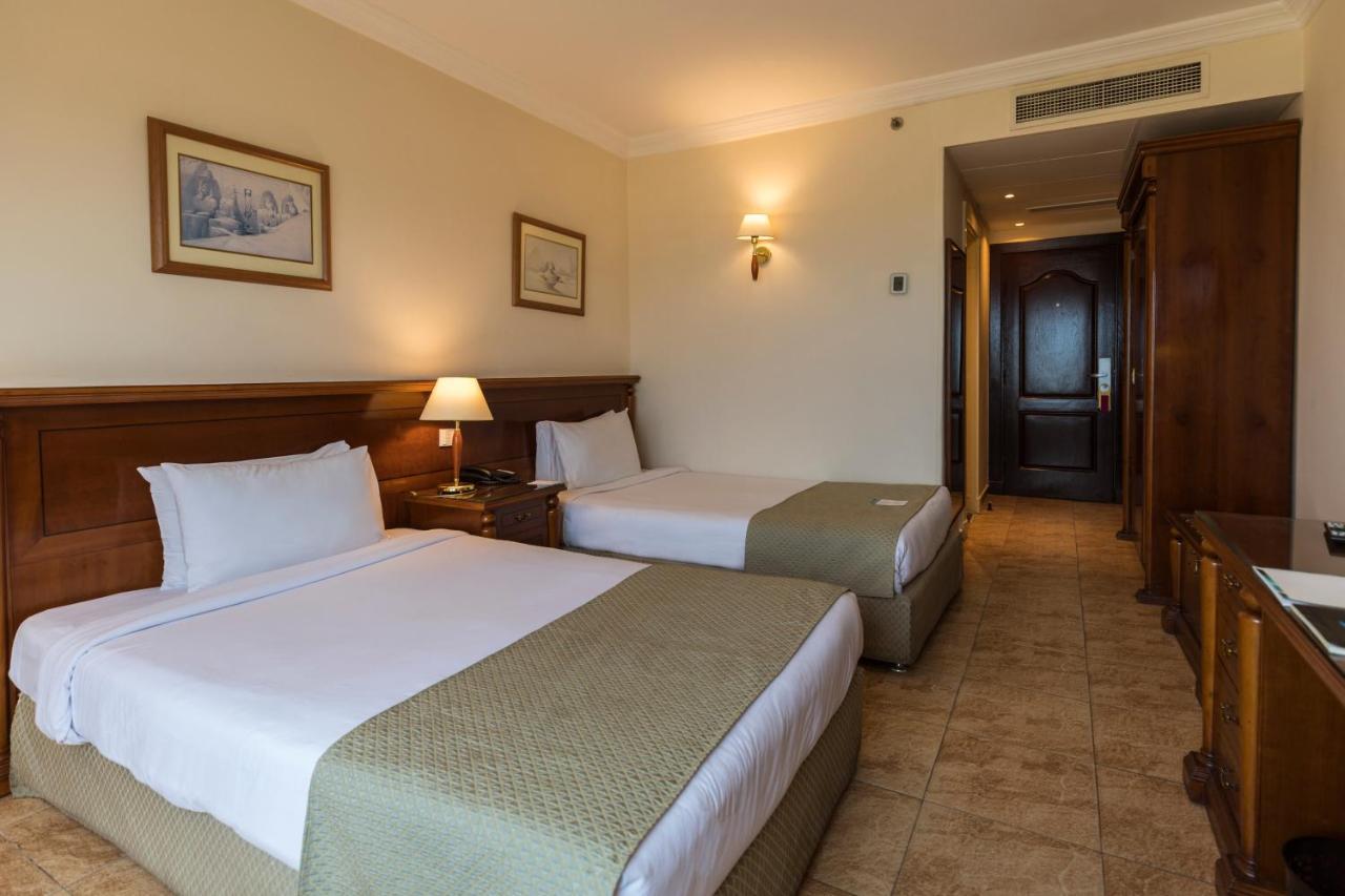Sunrise Alex Avenue Hotel