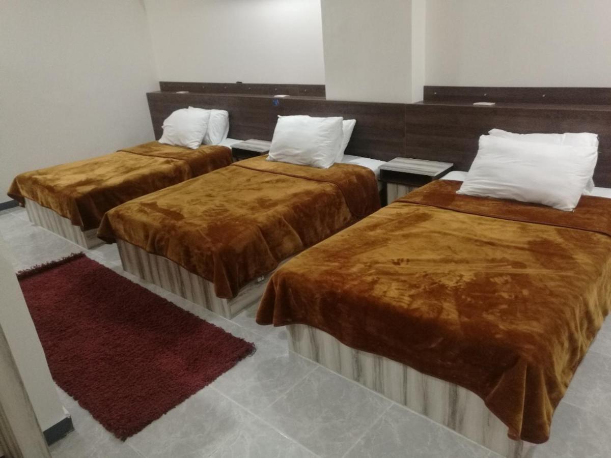 Al Asafra Dahab - Families Only *