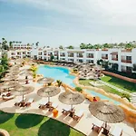 Domina Coral Bay Elisir Suites
