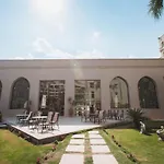 Grand Pyramids Hotel