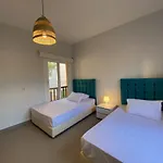 La Maison Turquoise Lagoon View Apartment In El Gouna