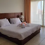 Oyster Bay Beach Resort - Luxury Serviced Condo
