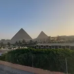 Doudou Pyramids View Hotel