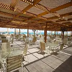 Blend Club Aqua Resort