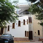 King Khufu Pyramids View Hotel