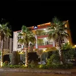 The Villa 604 Powered By Look