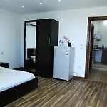 Lilly Lounge And Pool Accommodation For Adults Only