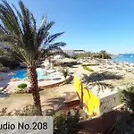 Alia Beach Residence