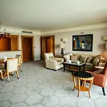 Xperience Suites-Four Seasons Nile Plaza