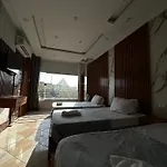 Demo Pyramids View Inn