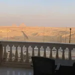 Pyramita Hotel