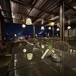 Sahara Pyramids Inn