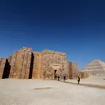 Nun Pyramids Hotel
