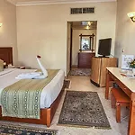 Falcon Hills Hotel