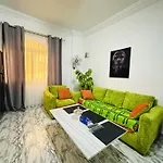 Angie House Embassy Area With Wi Fi