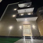 Queen Of Pyramids