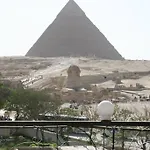 Pyramids View Inn