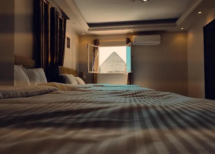 Hur Pyramids Inn